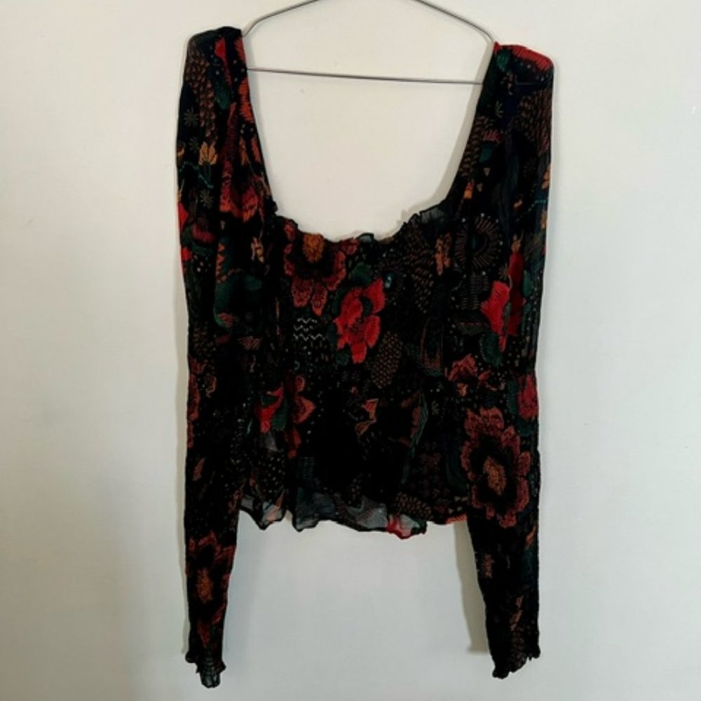 Farm Rio Pattern Sheer Top, Size XL - Picture 4 of 4